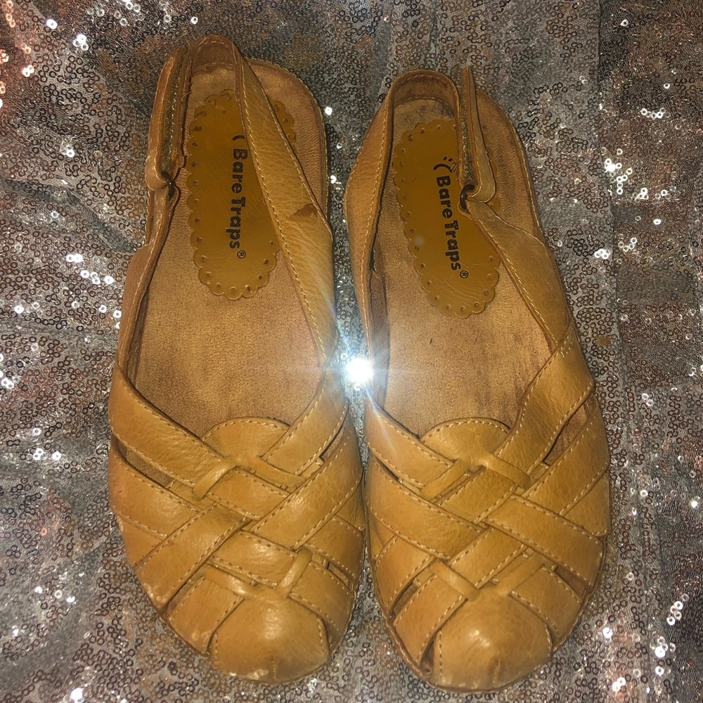 Bare Traps Sandals